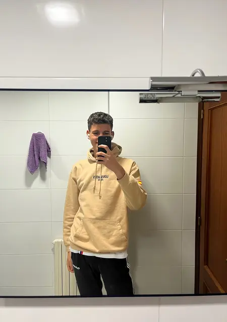 Я Mauro, 20, из Манреса, ищу знакомство для вирта