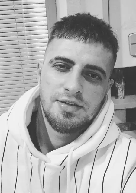 Андрей из Одессы, ищу на сайте общение