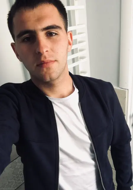 Я Ivan, 29 років з Івано-Франківська, шукаю знайомства на одну ніч