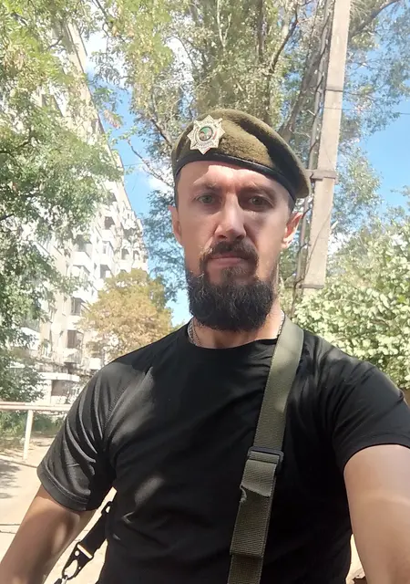 Михаил из Старобельска, ищу на сайте знакомства без обязательств