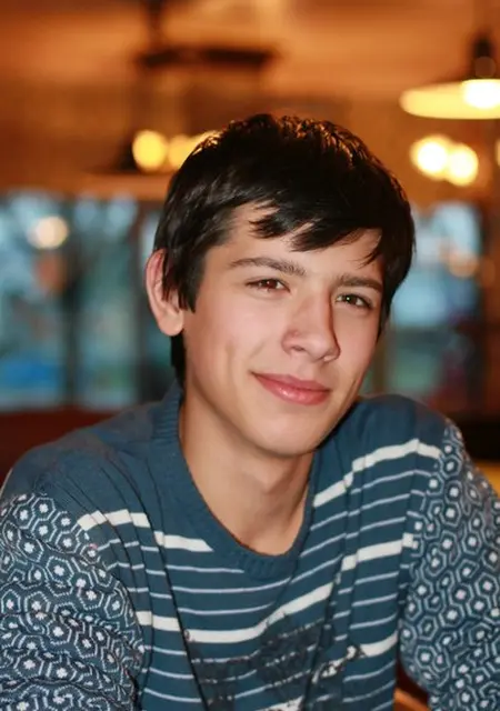 Янн з Одеси, мені 30 років, познайомлюсь для постійних стосунків