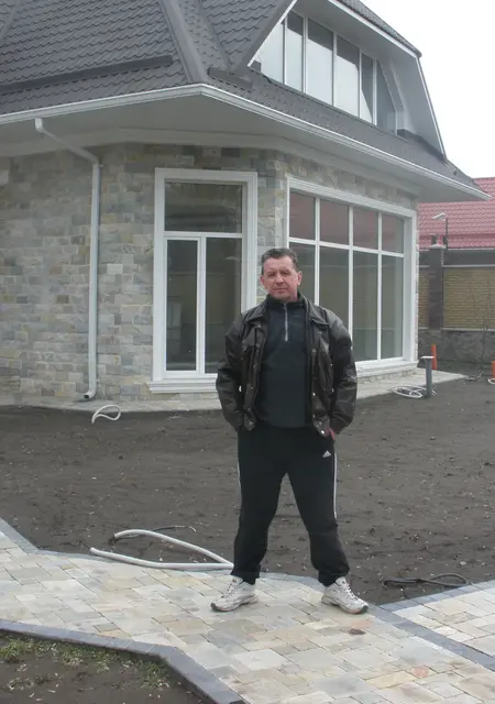 Я Юлиан, 63, из Кременчуга, ищу знакомства без обязательств