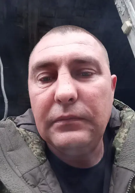 Коля з Горлівки, шукаю на сайті знайомства на одну ніч