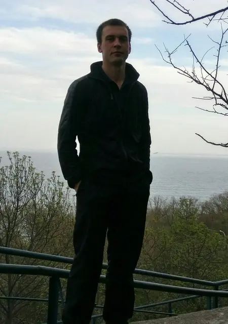 Валик з Маріуполя, шукаю на сайті знайомства на одну ніч