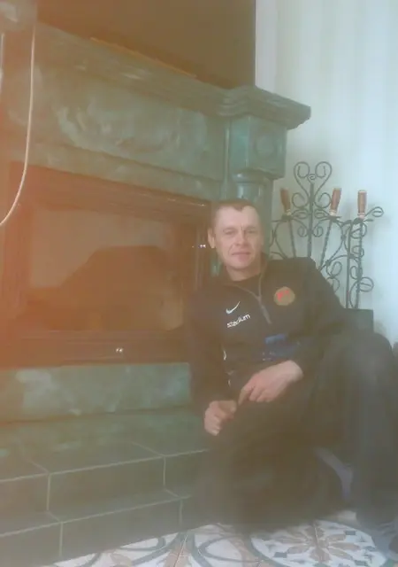 Я Андрей, 48, знакомлюсь для постоянных отношений в Чернигове