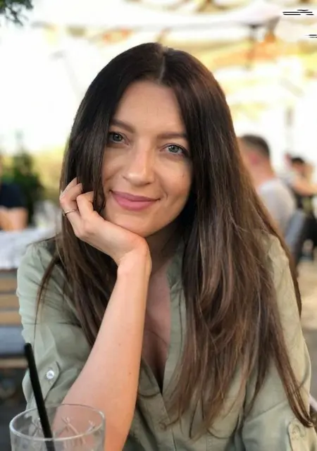 Larisa Badila из Берлина