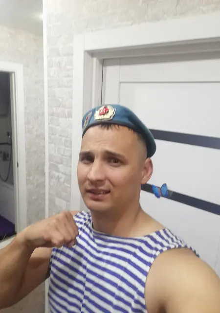 Я Алексей, 37, знакомлюсь без обязательств в Гомеле