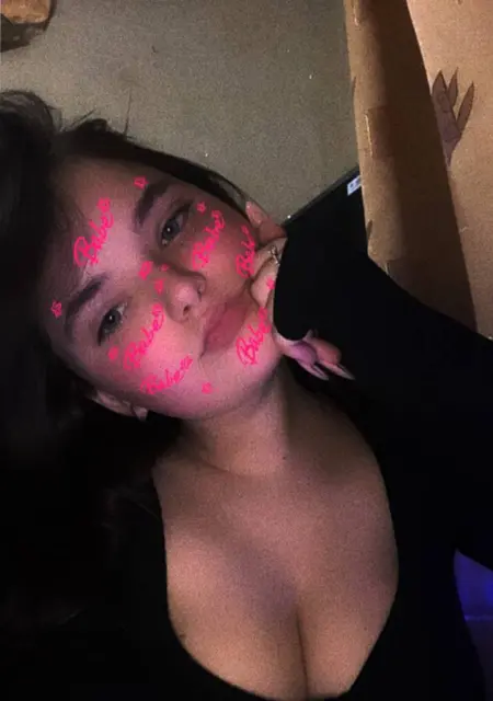 Лиза из Кривого Рога, мне 18, познакомлюсь для дружбы