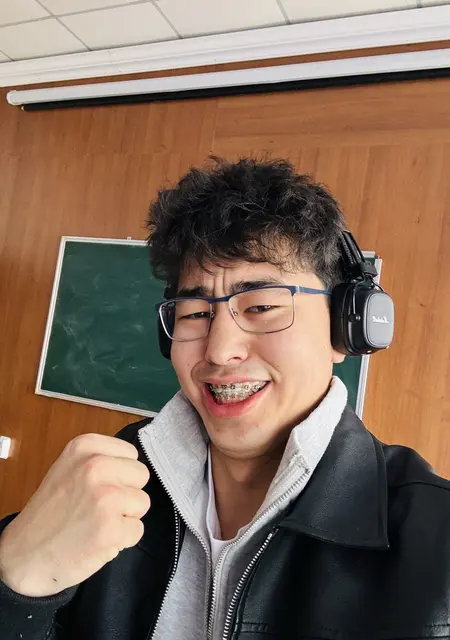 Я Dastan, 20, знакомлюсь на одну ночь в Алматы