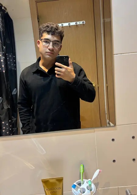 Cristian из Боадилья-дель-Монте, мне 18, познакомлюсь для вирта