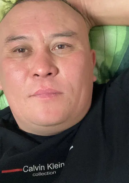 Я Рустам, 41, из Алматы, ищу знакомство для приятного времяпровождения
