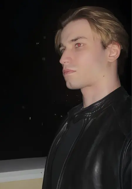 Денис з Києва, шукаю на сайті спілкування