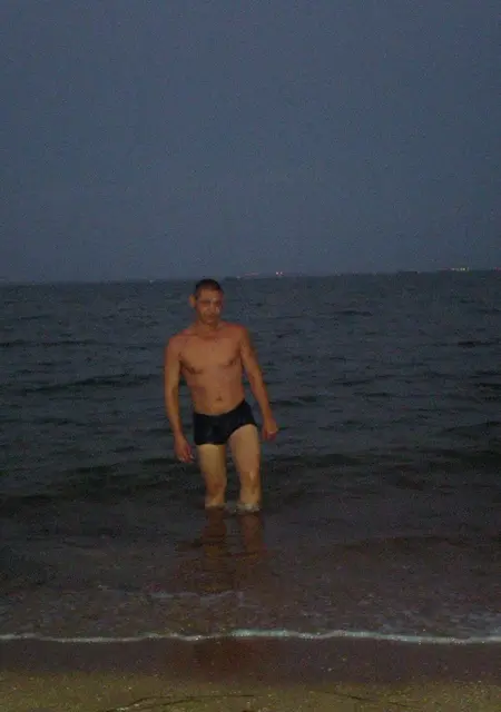 Алексей из Луганска, ищу на сайте знакомства на одну ночь