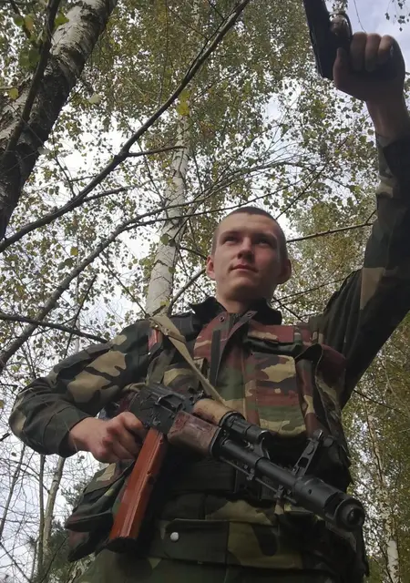 Я Valik, 35, из Мозыря, ищу знакомства без обязательств