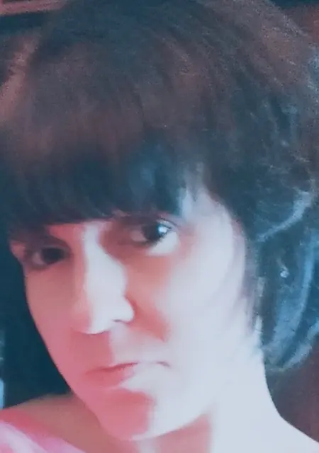 Ирина з Дніпро, шукаю на сайті спілкування