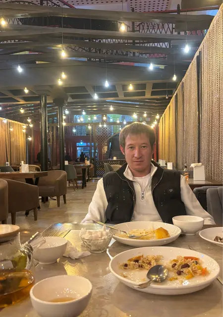 Kuanysh from Dagenham, 32 years old, ready to meet for friendship