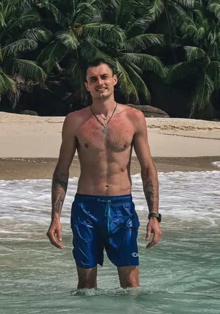 Я Александр, 30, знакомлюсь для приятного времяпровождения в Чернигове