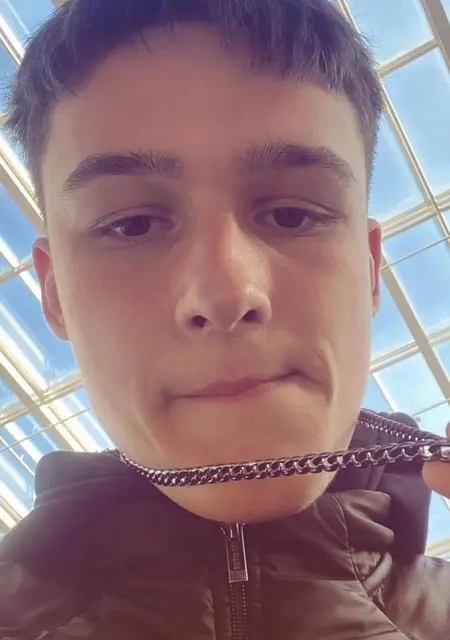 Владусік з Львова, шукаю на сайті дружбу