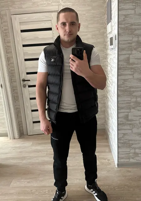 Сергей з Харкова, шукаю на сайті знайомства на одну ніч