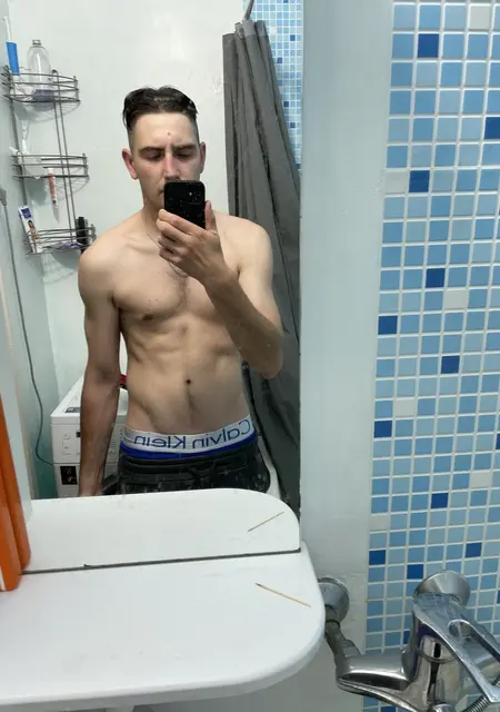 Юрий з Новопскова, шукаю на сайті знайомства на одну ніч