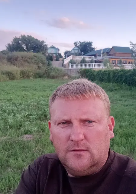 Владимир из Нового Буга, мне 39, познакомлюсь без обязательств