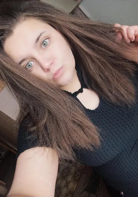 Тинусічка з Харкова, шукаю на сайті приємне проведення часу