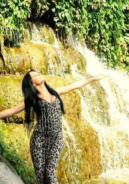 Я Ирина, 45, знакомлюсь для общения в Харькове