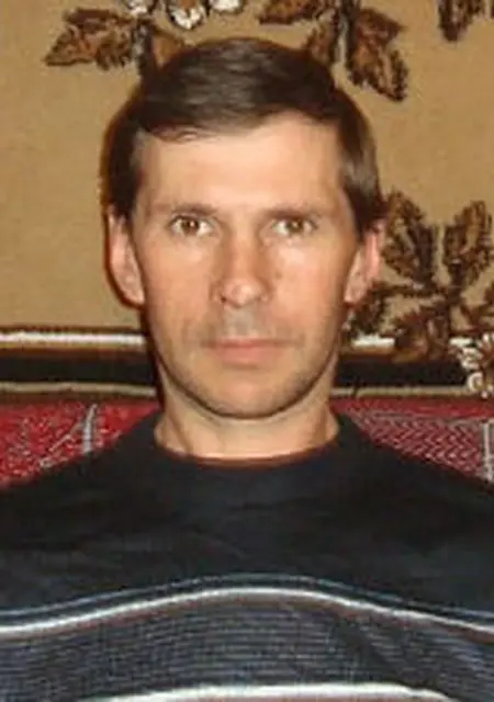 Я Дмитрий, 48, знакомлюсь без обязательств в Херсоне