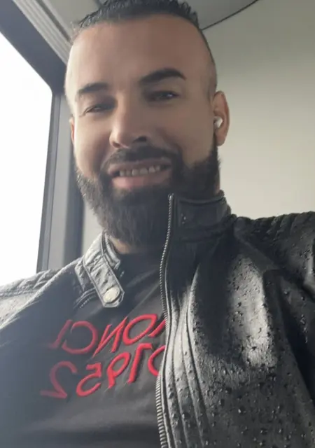 Я Baki, 41, знакомлюсь для приятного времяпровождения в Франкфурте-на-майне