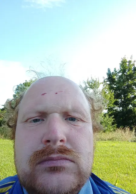 Я Вячеслав, 43, из Киева, ищу знакомства без обязательств