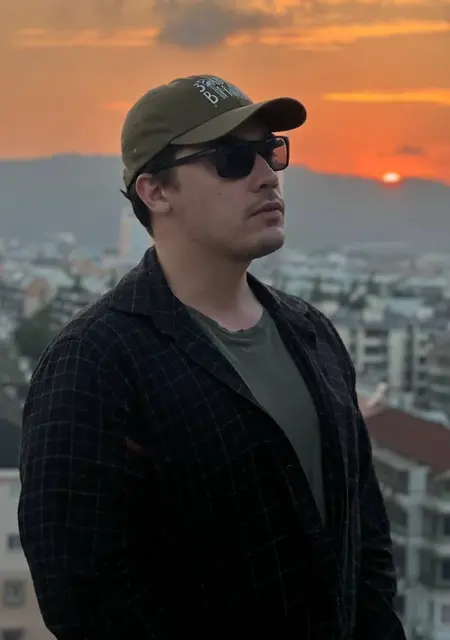 Я Maxim, 27, из Вены, ищу знакомство для приятного времяпровождения