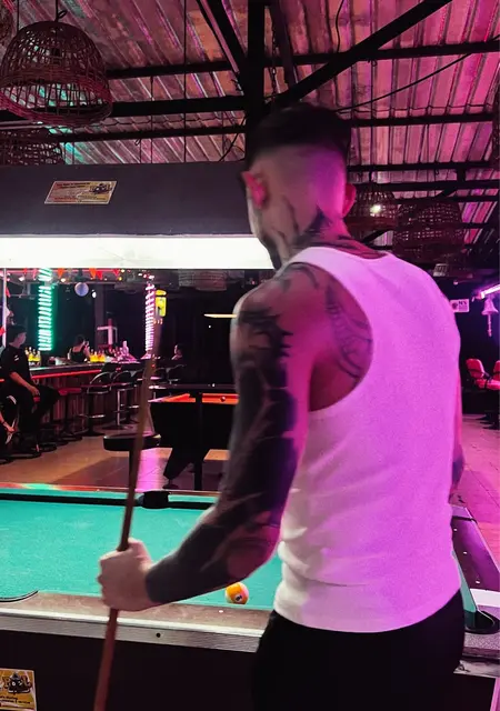 Dima de San Sebastián, busco en el sitio lío de una noche