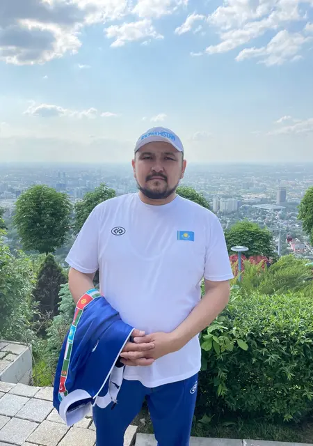 Я Асылан, 35, из Шымкента, ищу знакомство для общения