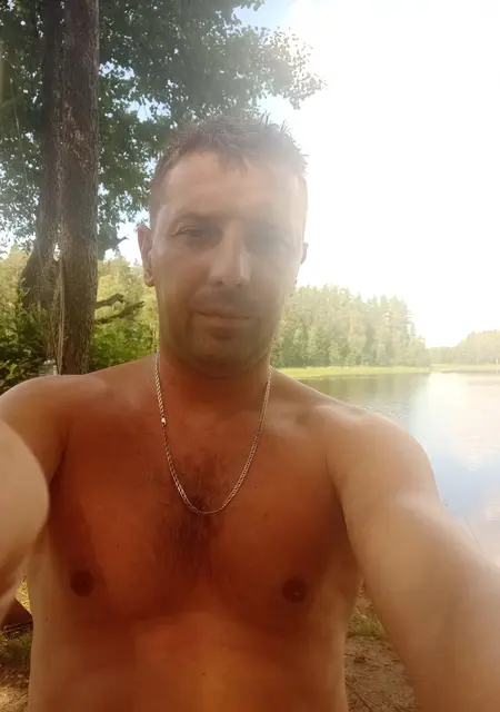 Alex из Полоцка, ищу на сайте знакомства без обязательств