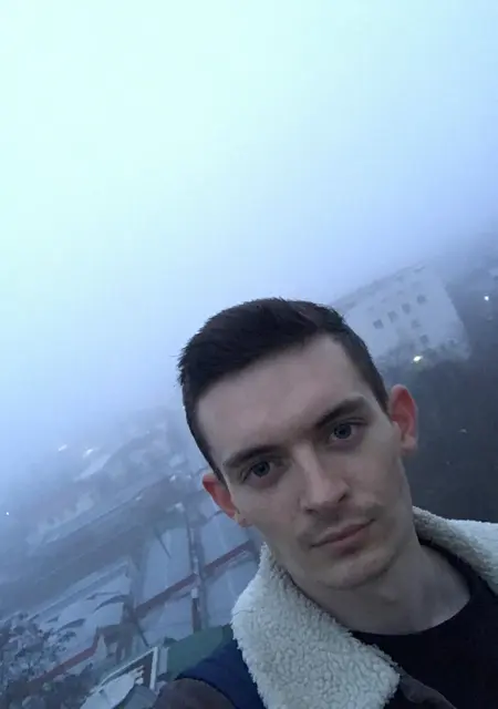 Я Artur, 29 років, знайомлюсь для спільних подорожей у Запоріжжі