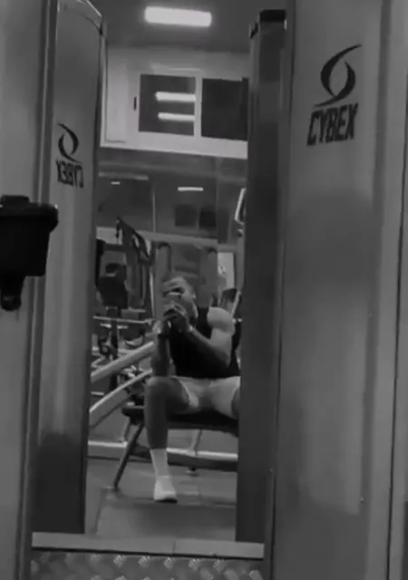 Mamin из Сен-Жан-де-Брей, ищу на сайте знакомства на одну ночь