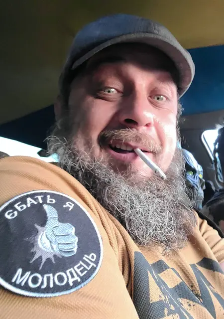 Вовка из Днепра, мне 44, познакомлюсь для общения