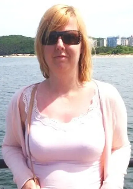 Я Алёна, 26 років, знайомлюсь для спілкування у Слов'янськ