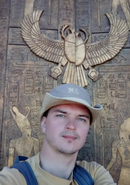 Я Денис, 31 років з Кам'янського, шукаю знайомство для дружби