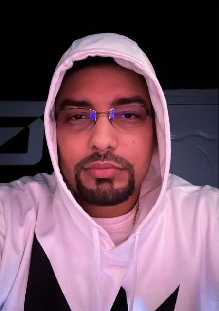 Oner из Санто-доминго, ищу на сайте знакомства на одну ночь