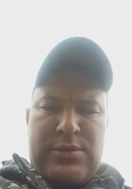 Я Дима, 39, знакомлюсь на одну ночь в Ровеньках