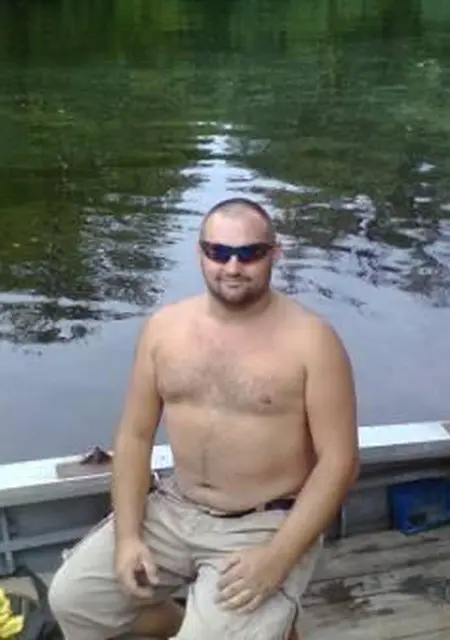 Я Анатолий, 50, из Херсона, ищу знакомства без обязательств