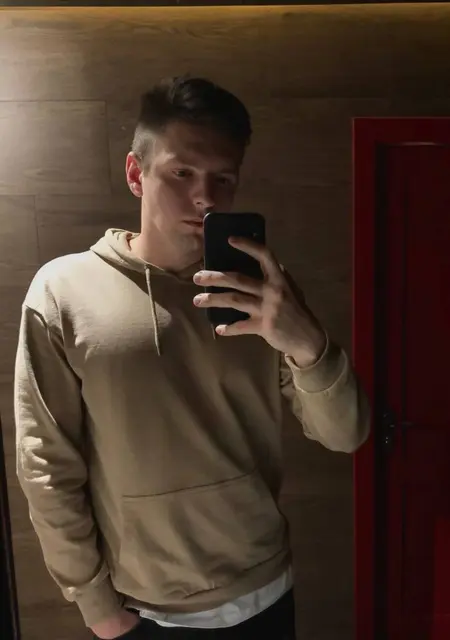 Даниил из Мариуполя, мне 26, познакомлюсь на одну ночь