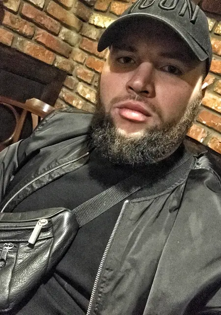 Andre з Кременчука, мені 28 років, познайомлюсь для спілкування