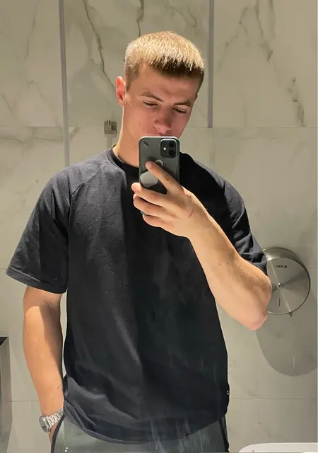 Bodya з Луцьк, шукаю на сайті приємне проведення часу