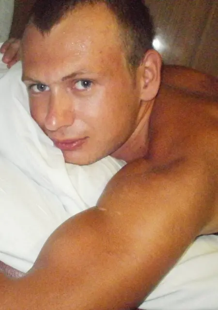 Я Виталий, 30, знакомлюсь для открытые отношения в Славуте