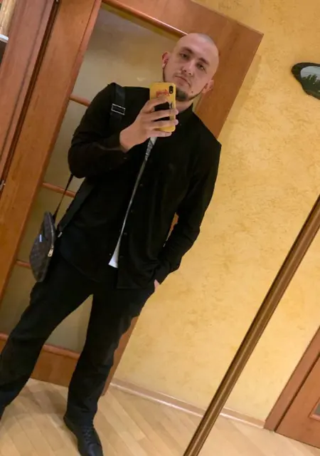 Дмитрий з Ярмолинці, шукаю на сайті відкриті стосунки