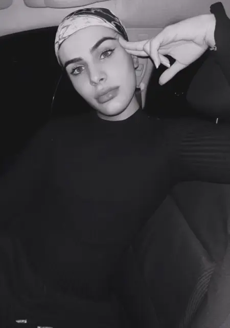 Shh de Barcelona, tengo 20 años, lista para conocer para lío de una noche