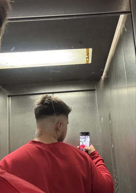 Я Alex, 20, знакомлюсь без обязательств в Нойбранденбург