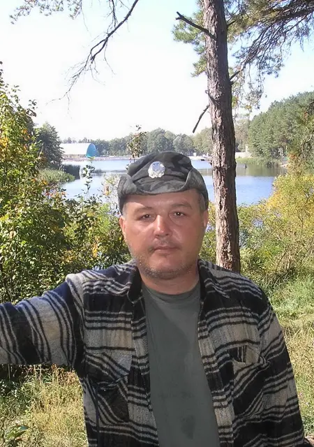 Я Сергей, 61 років з Донецька, шукаю знайомства без зобов'язань